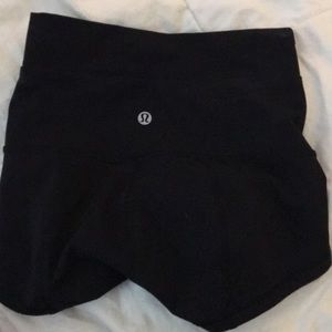 lululemon tight stretchy shorts